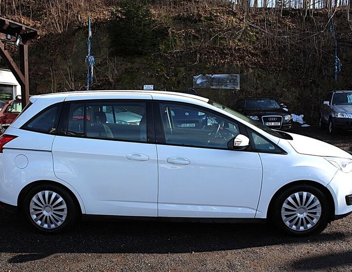 Ford Grand C-MAX MPV 999,0 74 kw