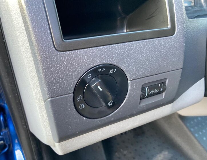 Volkswagen Caravelle Ostatní 2,0 l 103 kw