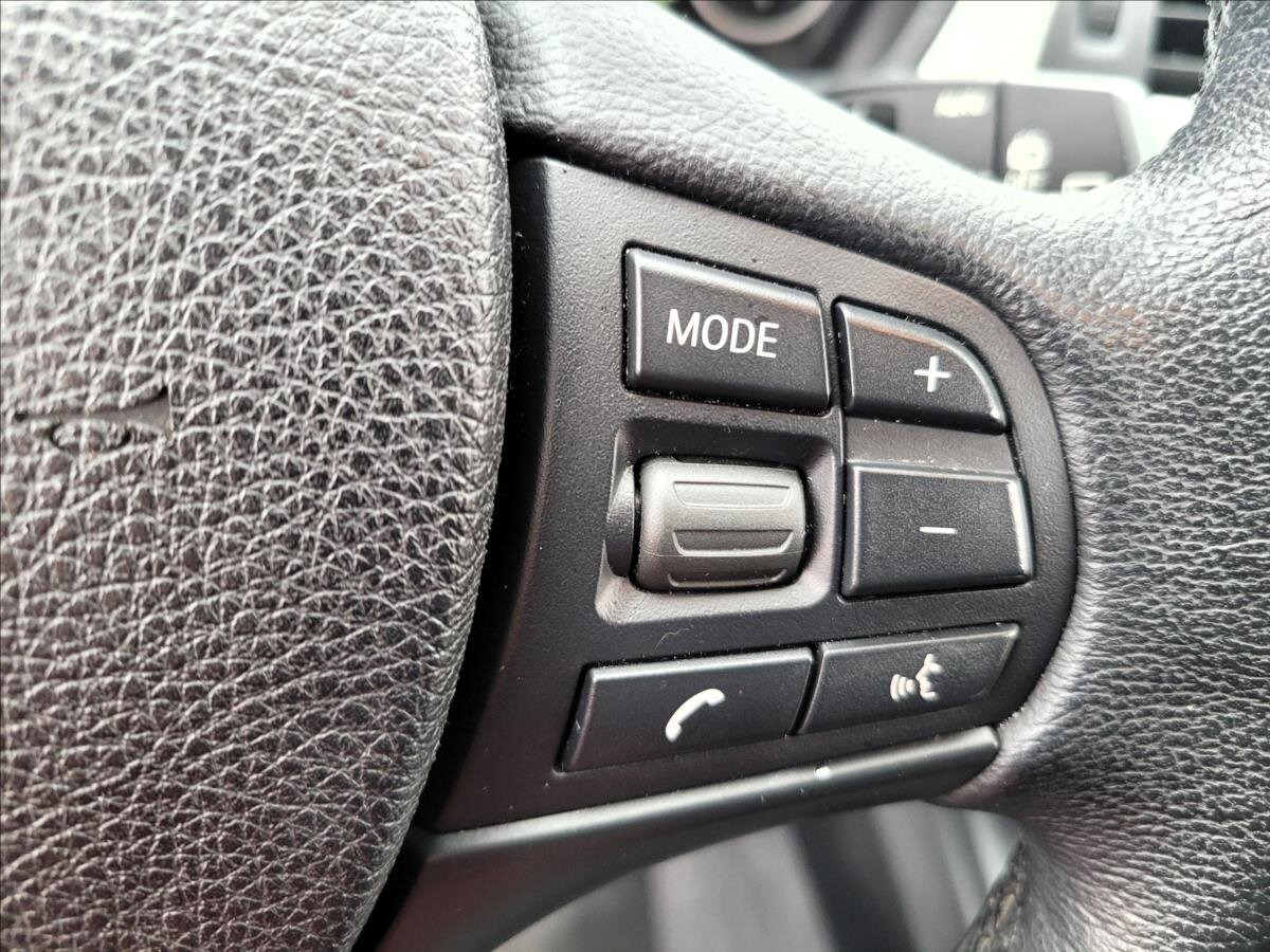 BMW Řada 3 Kombi 2,0 l 100 kw