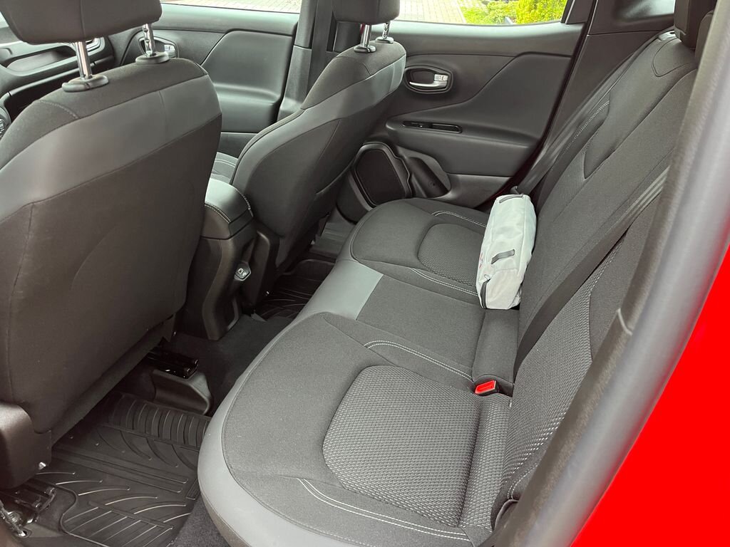 Jeep Renegade SUV / Terénní 1,3 l 132 kw