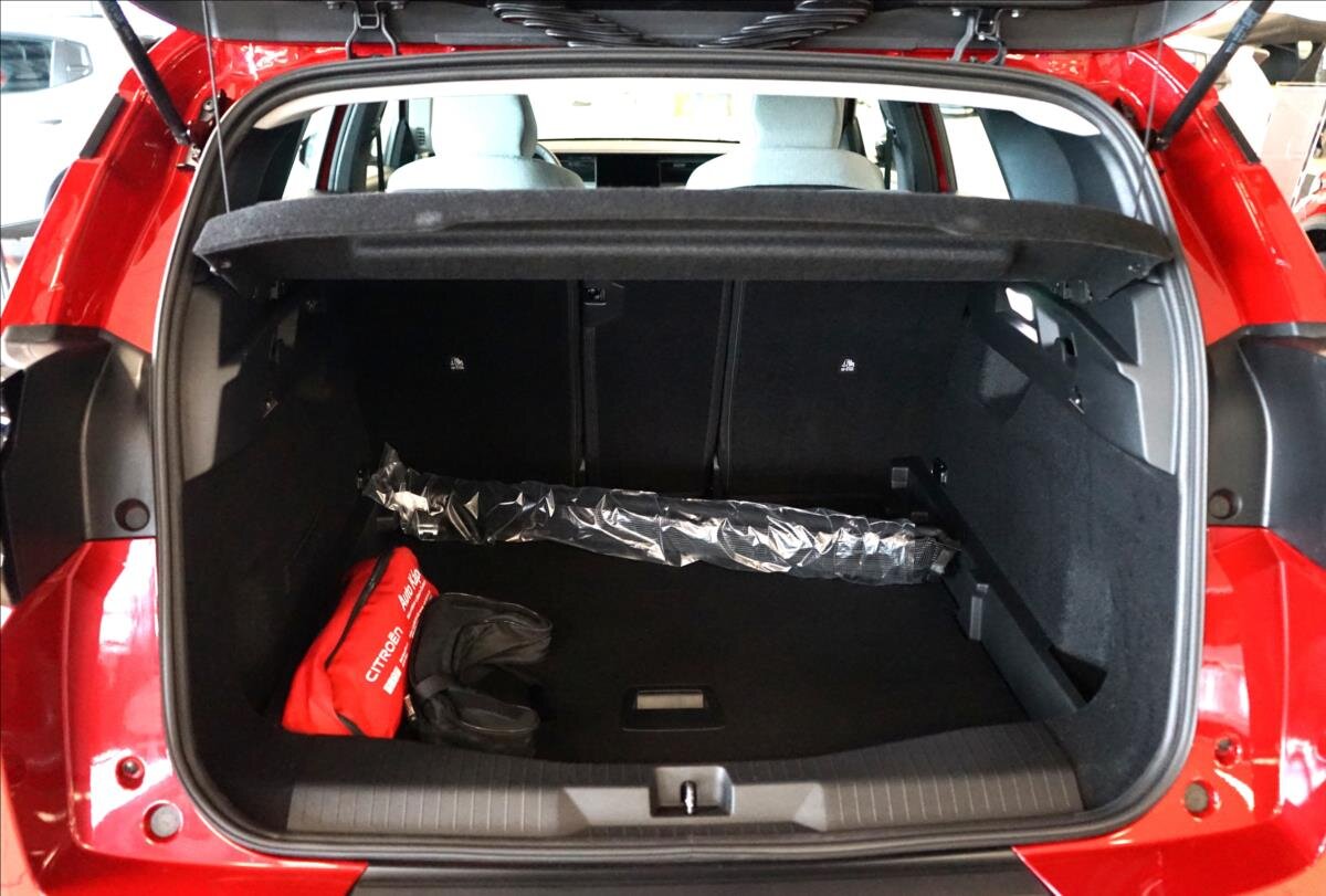 Citroën C5 Aircross SUV 1,2 l 100 kw