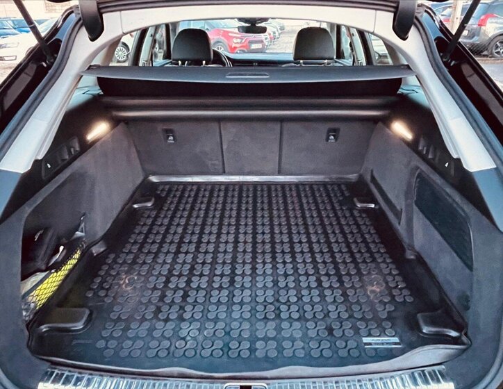 Audi A6 Allroad Kombi 3,0 l 210 kw