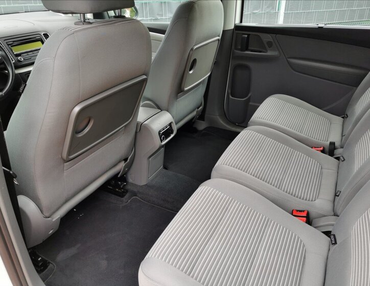 Seat Alhambra Kombi 1,4 l 110 kw