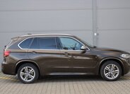 BMW X5 SUV 3,0 l 280 kw