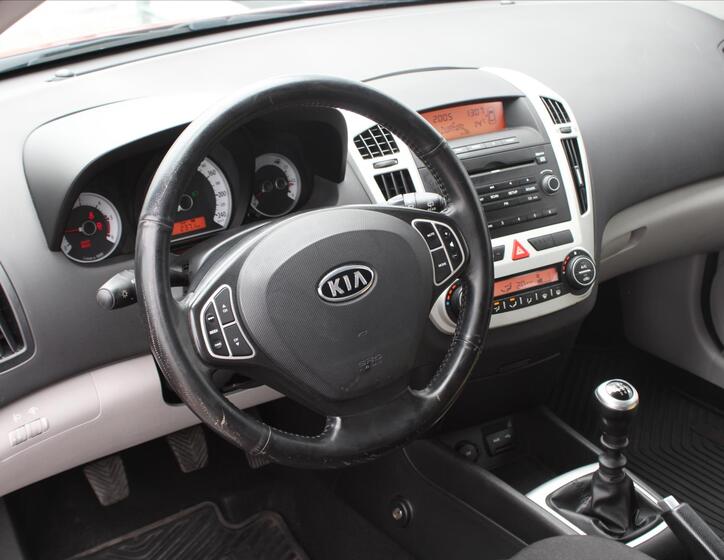 KIA Ceed 13