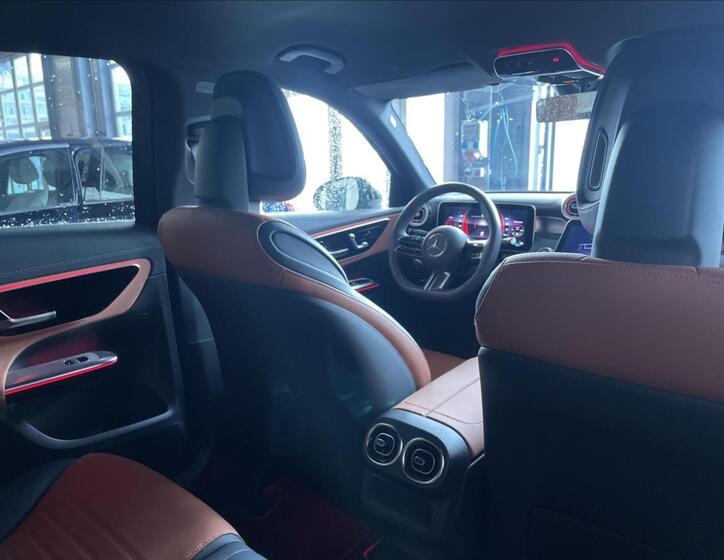 Mercedes-Benz GLC 21