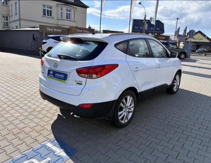 Hyundai ix35 SUV / Terénní 1,7 l 85 kw