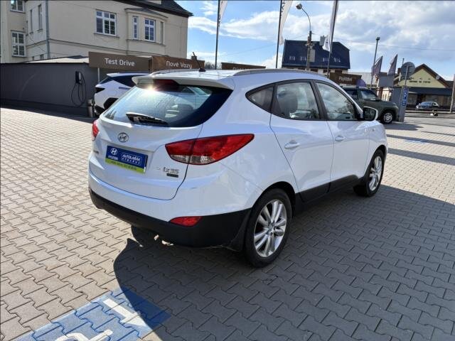 Hyundai ix35 SUV / Terénní 1,7 l 85 kw