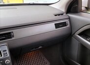 Volvo V70 Kombi 2,4 l 129 kw