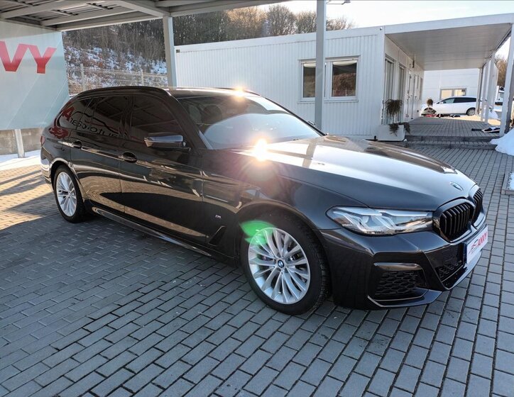 BMW Řada 5 Kombi 2,0 l 140 kw