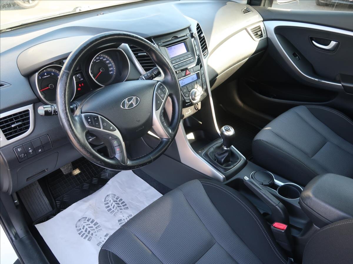 Hyundai i30 Kombi 1,6 l 88 kw