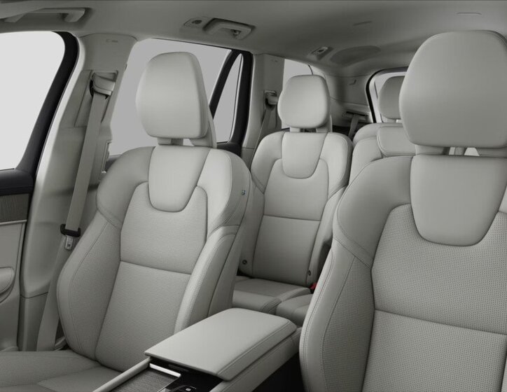 Volvo XC90 SUV / Terénní 2,0 l 299 kw