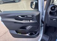 Mercedes-Benz Vito 14