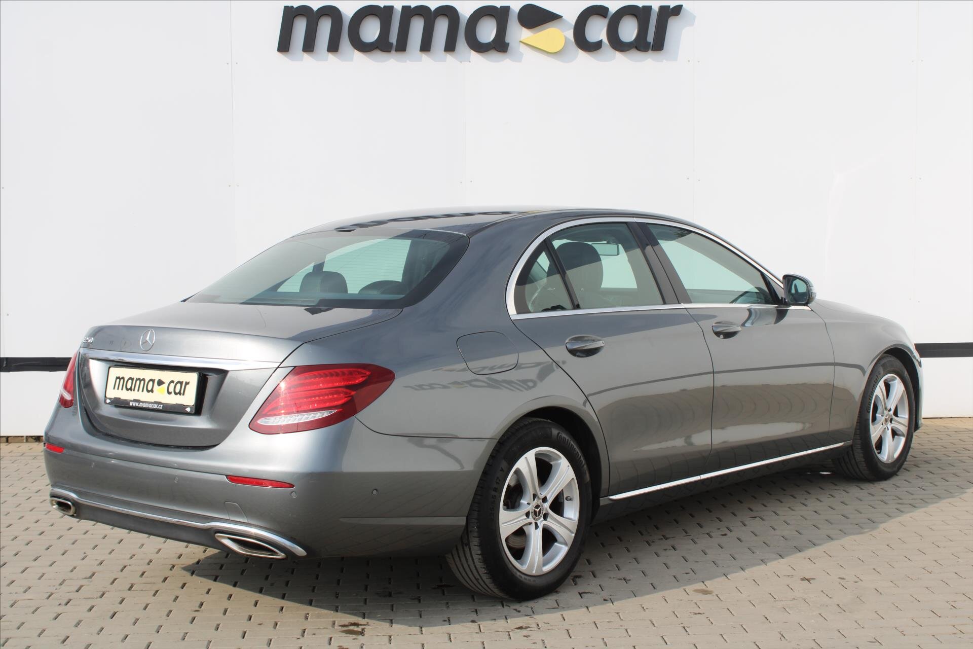 Mercedes-Benz Třídy E Sedan / Limuzína 2,0 l 155 kw