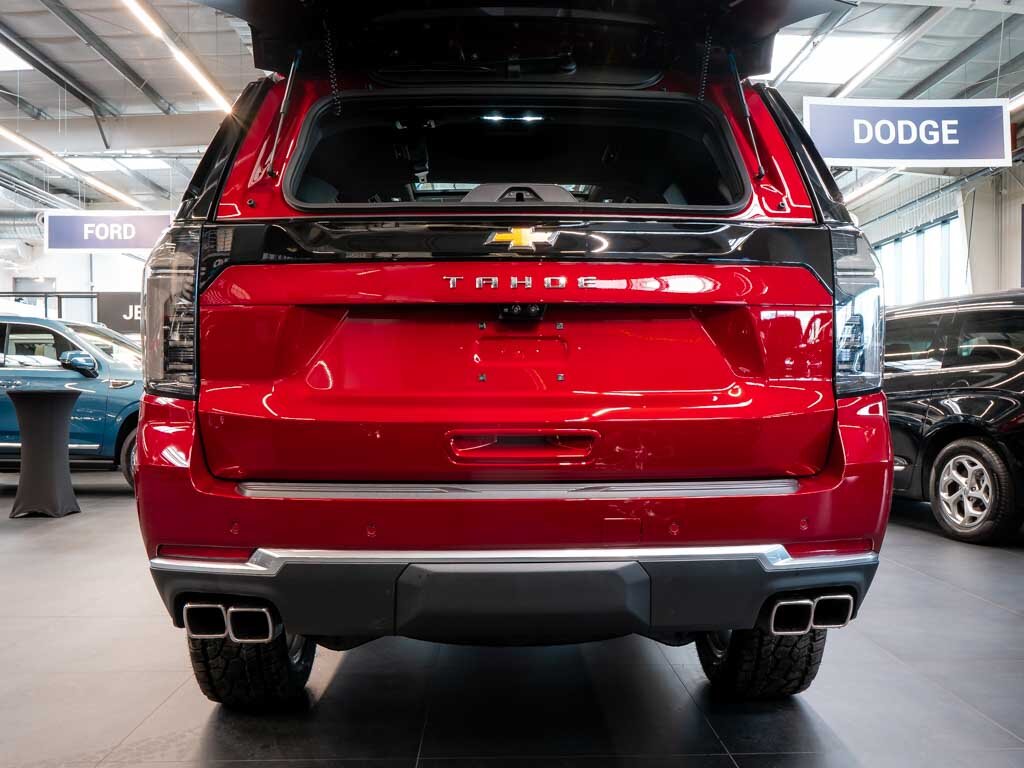 Chevrolet Tahoe SUV 6,2 l 313 kw