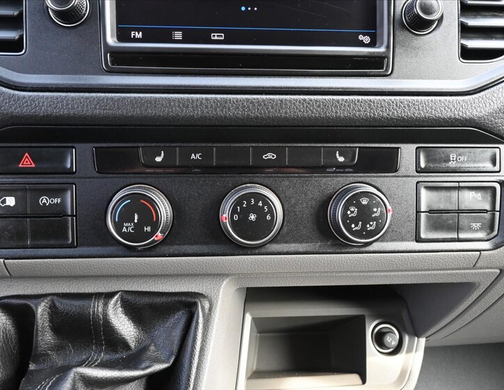 Volkswagen Crafter Skříň 2,0 l 103 kw