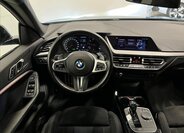 BMW Řada 2 6
