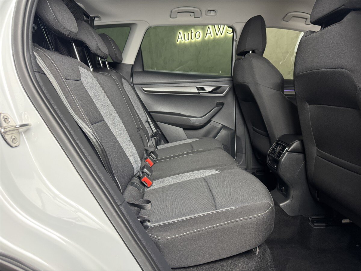 Škoda Karoq SUV / Terénní 1,5 l 110 kw