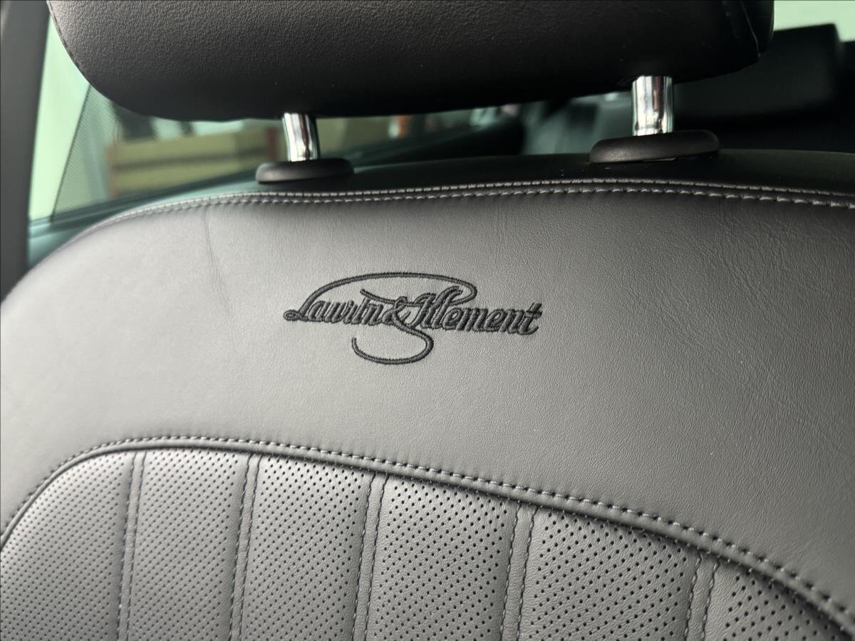 Škoda Superb Kombi 2,0 l 140 kw