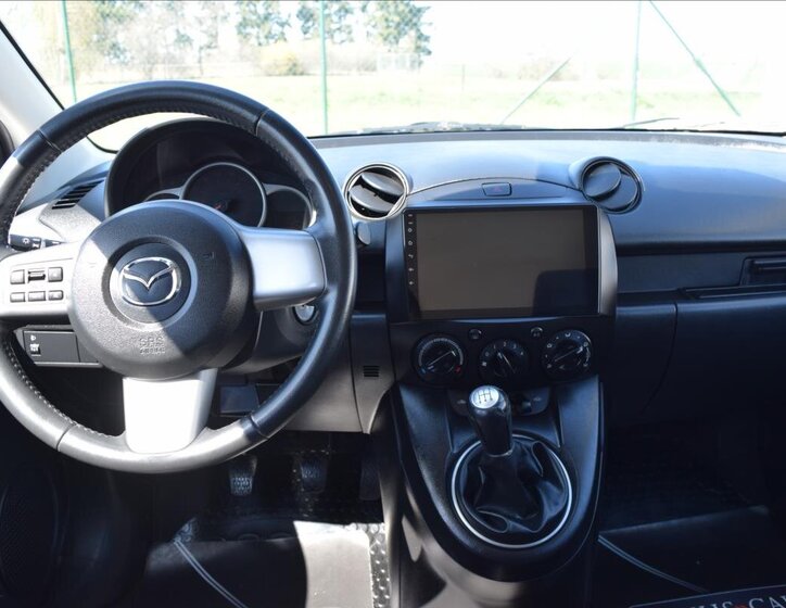 Mazda 2 Hatchback 1,3 l 55 kw