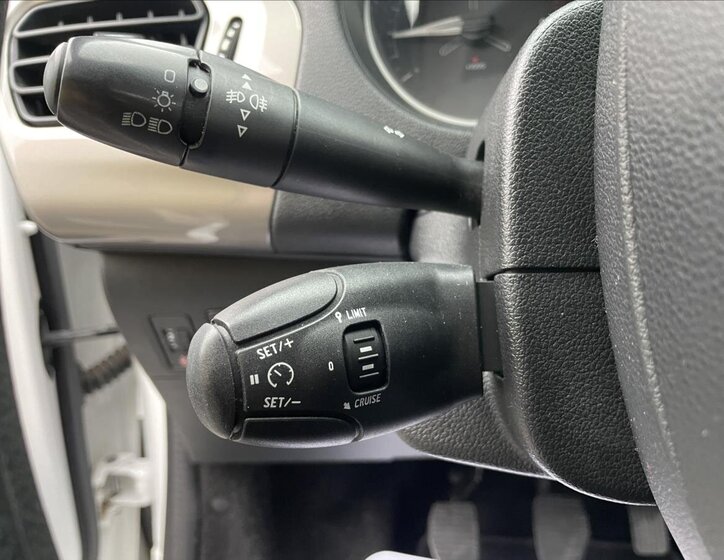 Citroën C-Elysée Sedan 1,2 l 61 kw