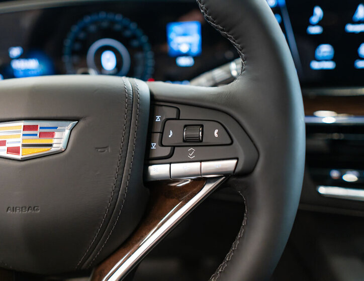 Cadillac Escalade 23