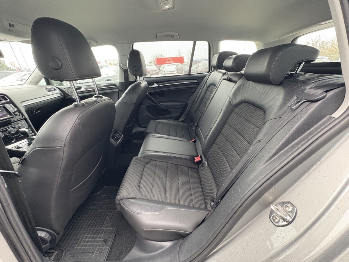 Volkswagen Golf Kombi 1,4 l 103 kw