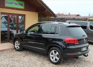 Volkswagen Tiguan 4