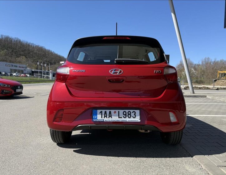 Hyundai i10 Hatchback 998,0 49 kw