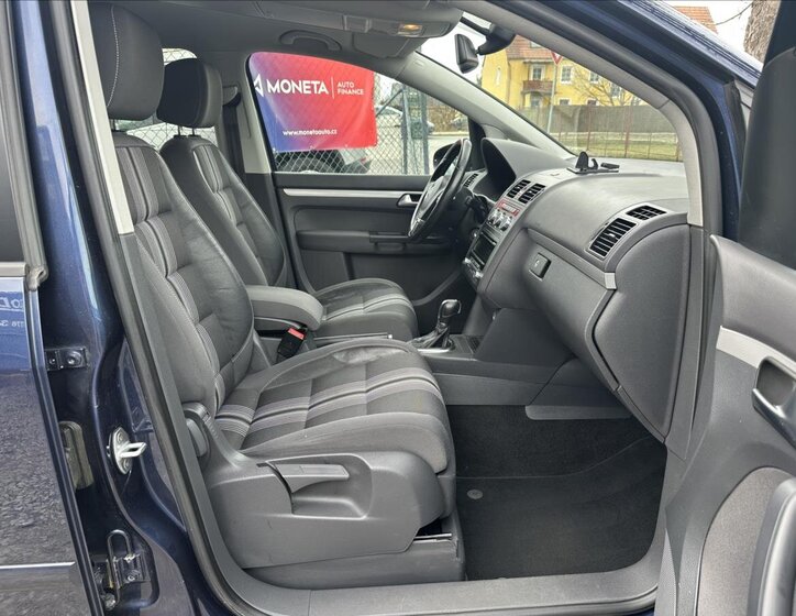 Volkswagen Touran MPV 2,0 l 103 kw