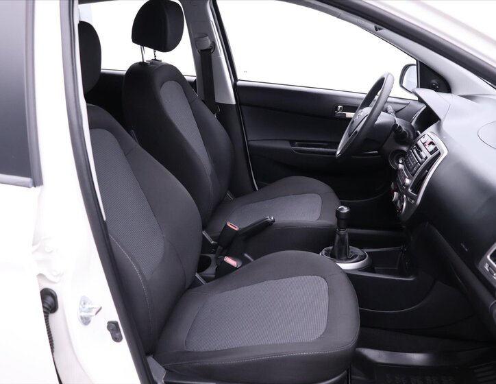 Hyundai i20 Hatchback 1,2 l 62 kw