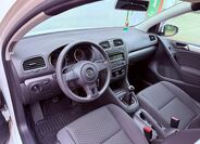 Volkswagen Golf 12