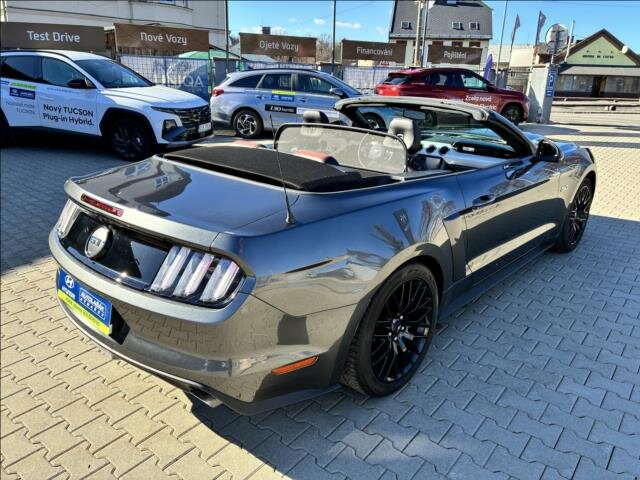 Ford Mustang Kabriolet 5,0 l 310 kw