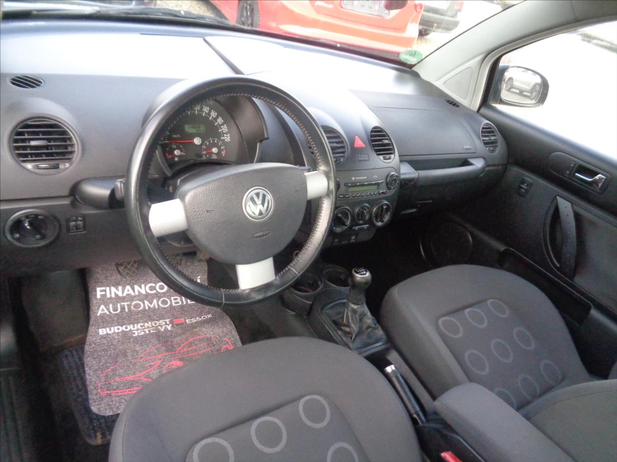 Volkswagen New Beetle