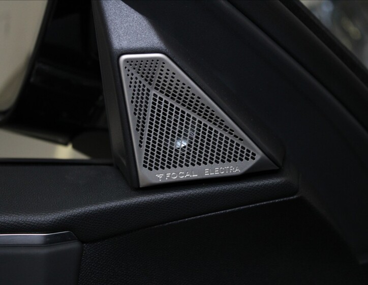 DS Automobiles DS9 24