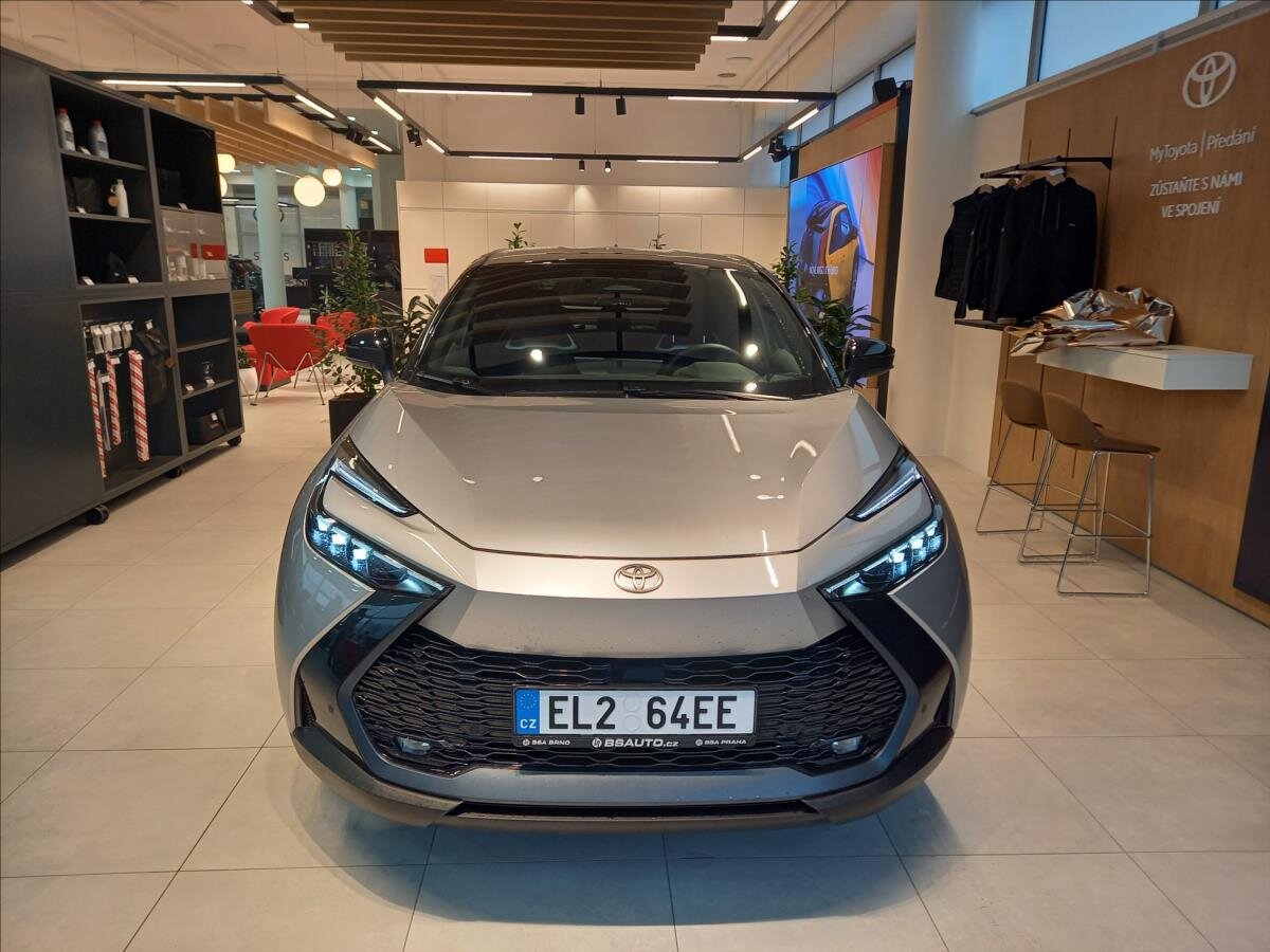 Toyota C-HR Hatchback 2,0 l 112 kw