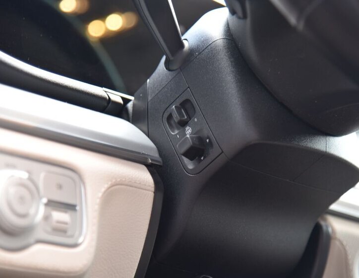 Mercedes-Benz GLE 16