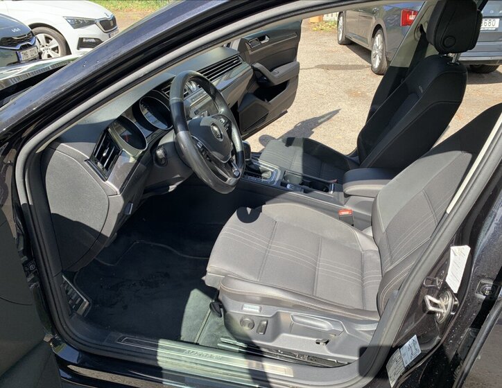 Volkswagen Passat Kombi 2,0 l 140 kw