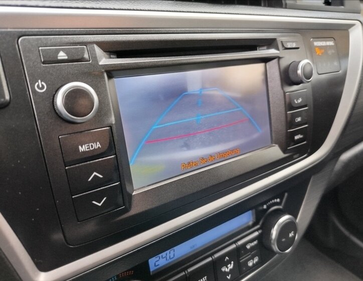 Toyota Auris Kombi 2,0 l 91 kw