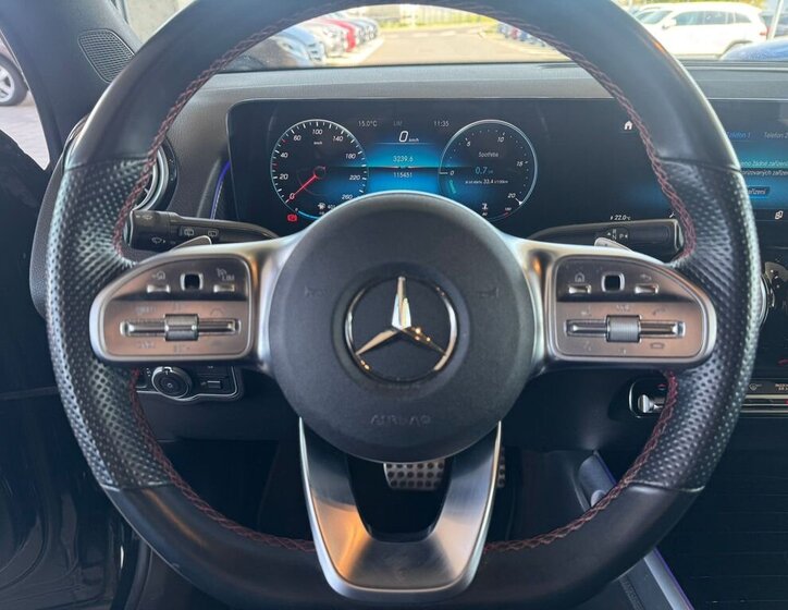 Mercedes-Benz GLB SUV / Terénní 2,0 l 110 kw