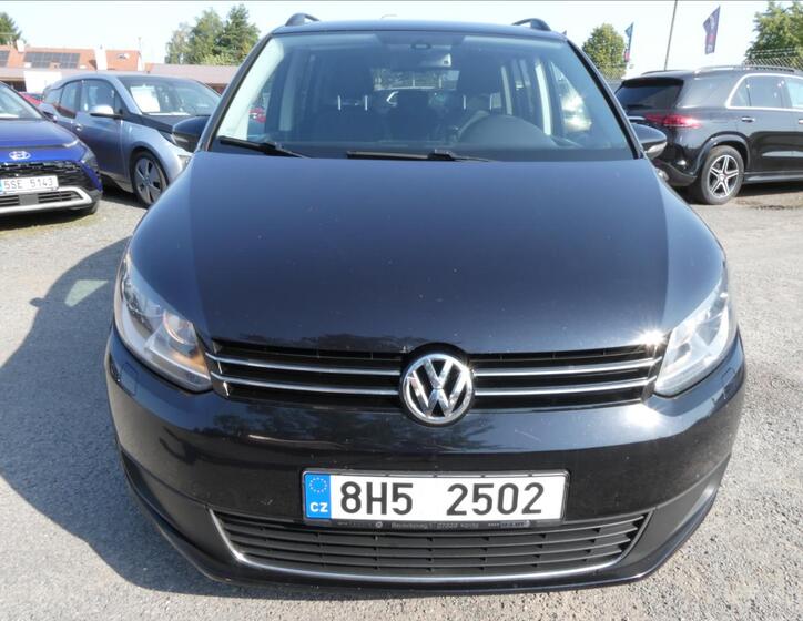 Volkswagen Touran 3