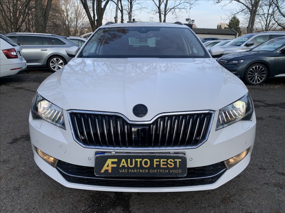 Škoda Superb Kombi 2,0 l 140 kw