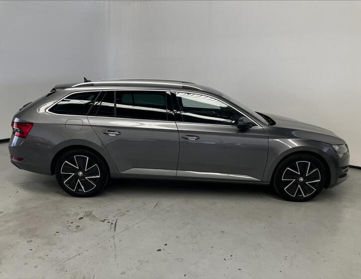 Škoda Superb 35