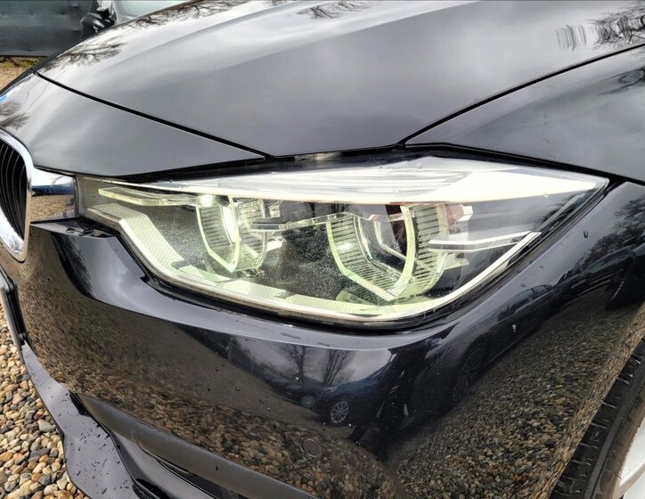 BMW Řada 3 Kombi 2,0 l 100 kw