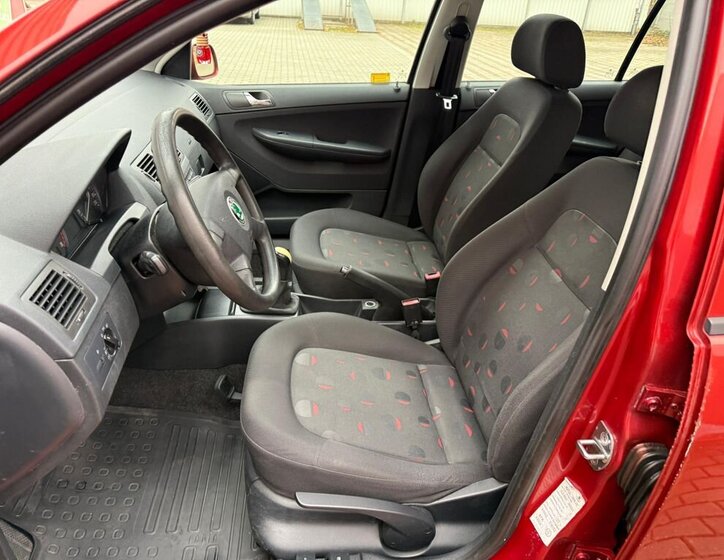 Škoda Fabia 12