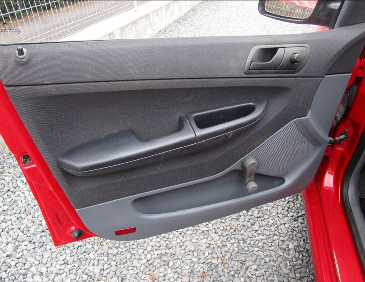 Škoda Fabia Hatchback 1,2 l 40 kw