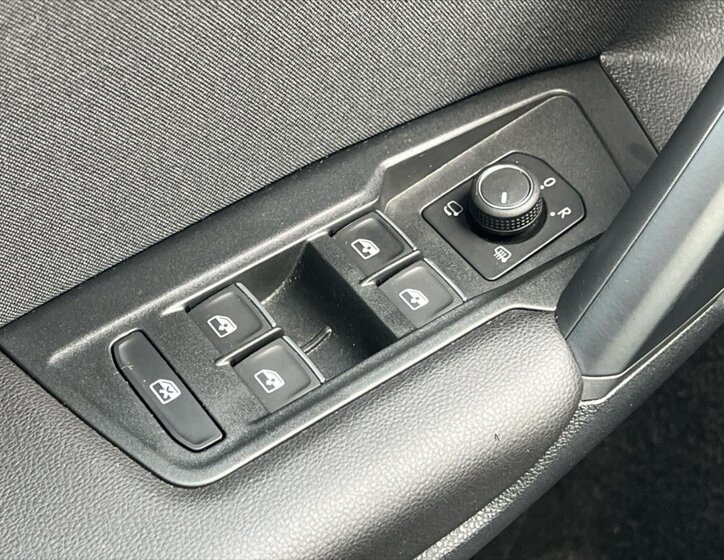 Volkswagen Tiguan Kombi 1,5 l 110 kw