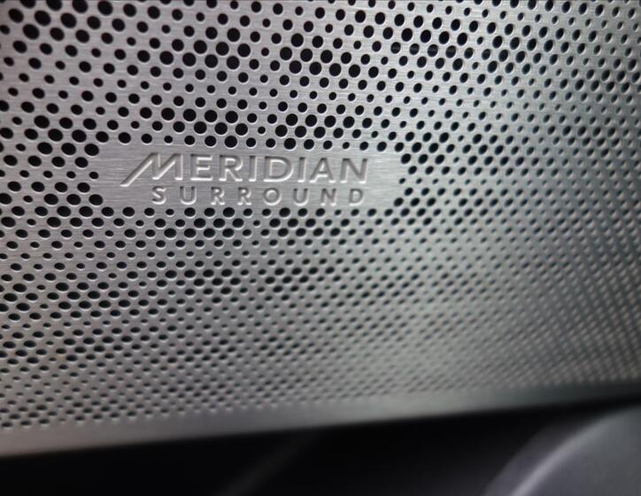 Land Rover Range Rover Velar 34