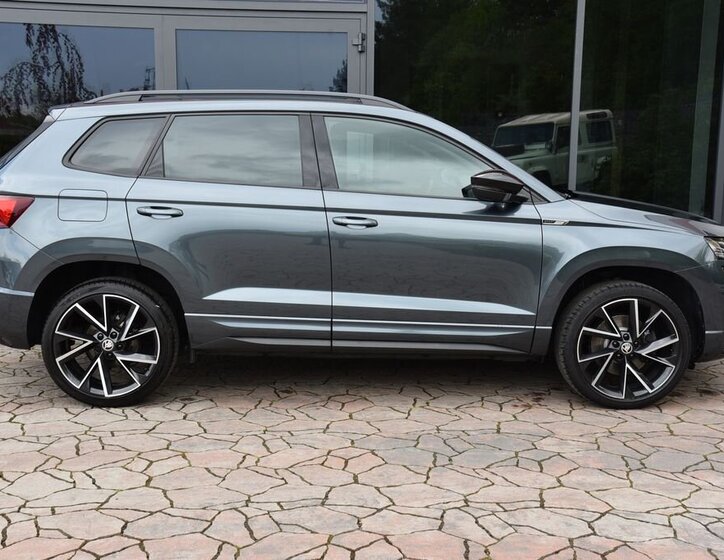Škoda Karoq SUV / Terénní 1,5 l 110 kw