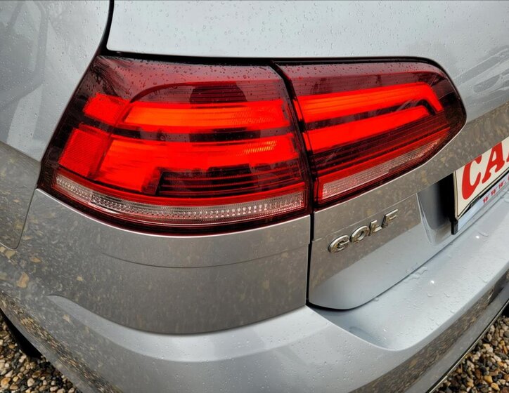 Volkswagen Golf Kombi 999,0 85 kw